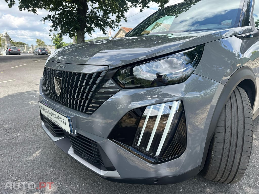 Peugeot E-2008 50 kWh GT Pack