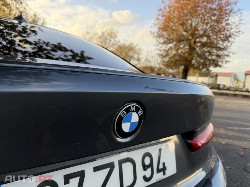 BMW 330 e Pack M Auto