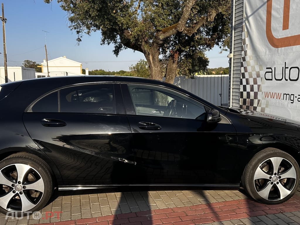 Mercedes-Benz A 200 CDI 4Matic 7G-DCT Style