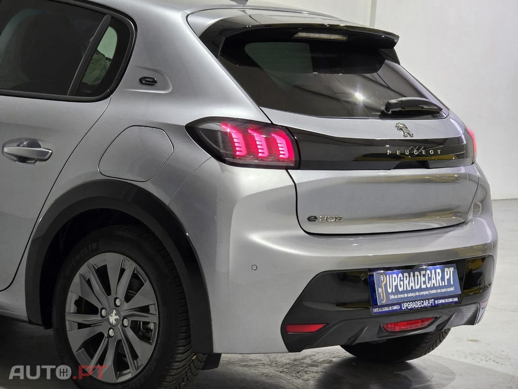 Peugeot E-208 50 kWh Allure