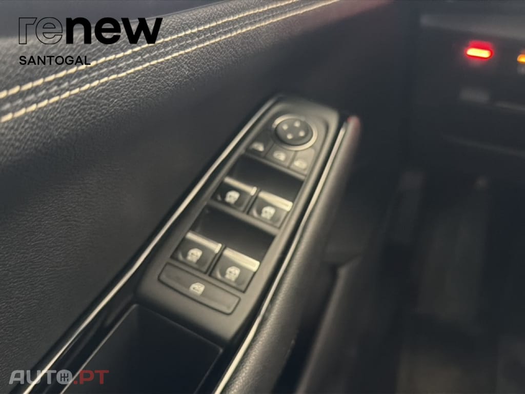 Renault Austral ICONIC E-TECH FULL HYBRID