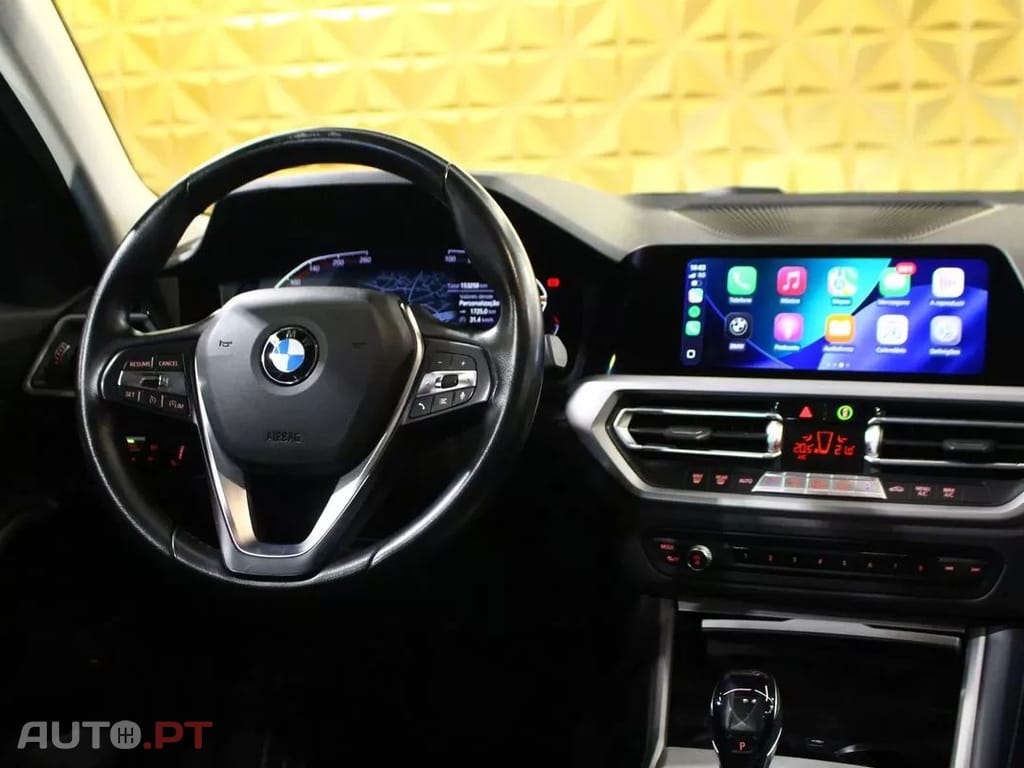 BMW 318 d Line Sport Auto