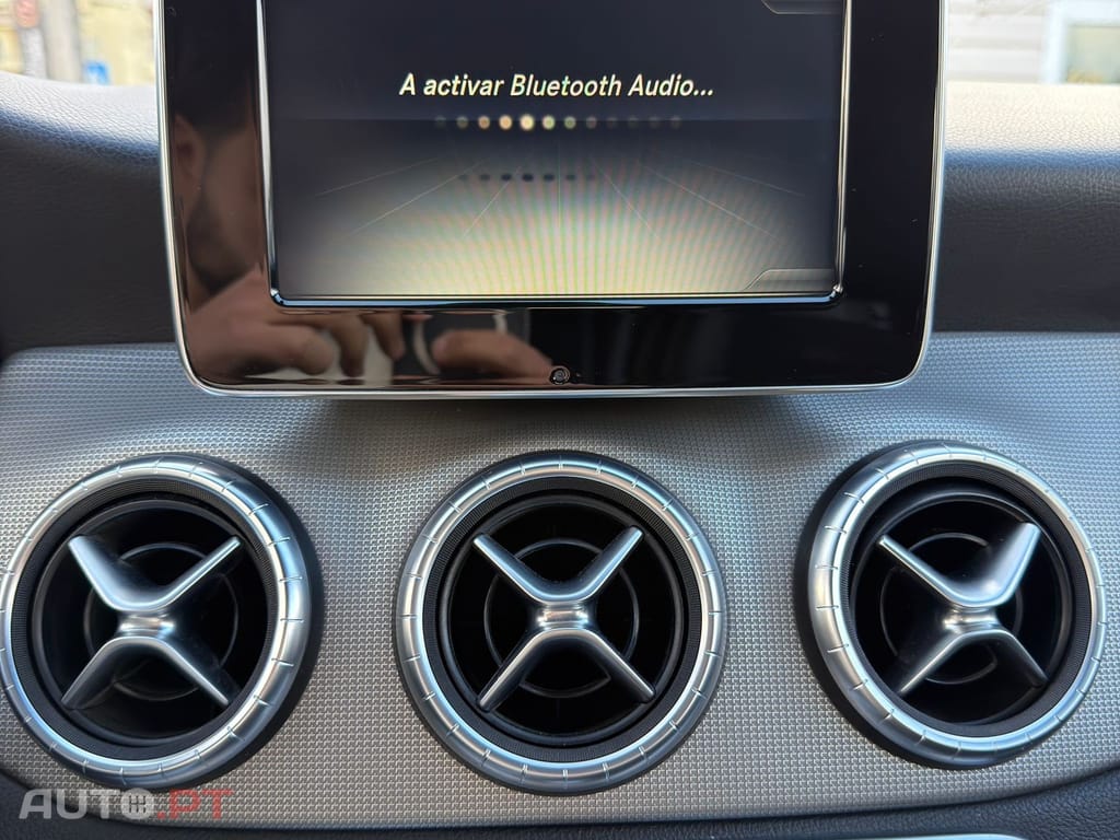 Mercedes-Benz CLA 180 d Urban