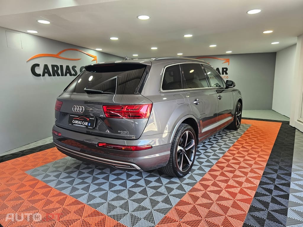 Audi Q7 3.0 TDi e-tron quattro Tiptronic