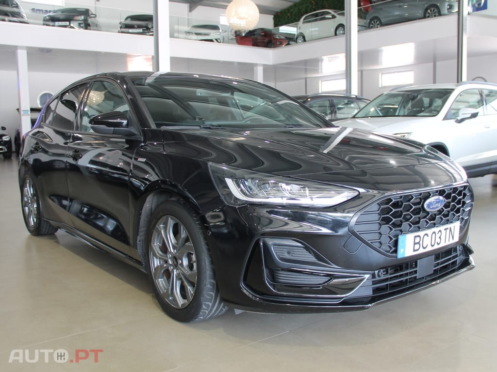 Ford Focus 1.0 EcoBoost MHEV ST-Line