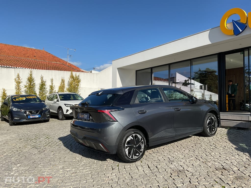 MG MG4 51 kWh Standard