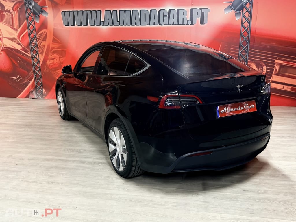 Tesla Model Y Tração Traseira