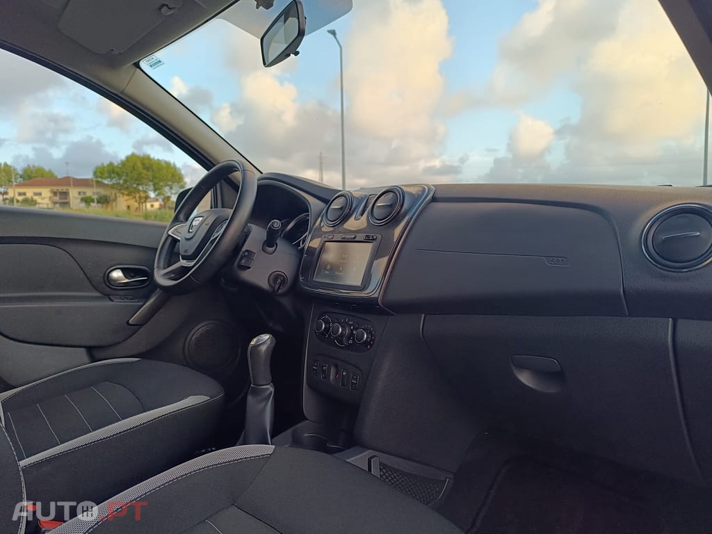 Dacia Logan MCV 0.9 TCe Stepway - Nacional