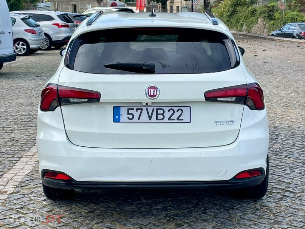 Fiat Tipo 1.3 M-Jet Lounge