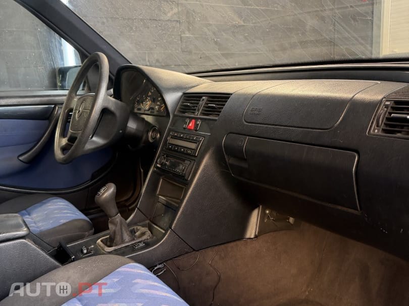 Mercedes-Benz C 220 D Esprit