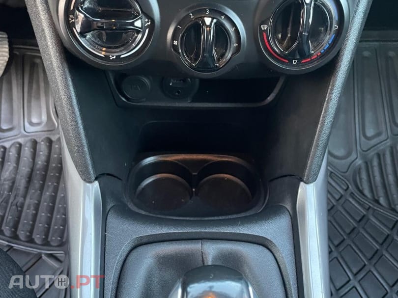 Peugeot 2008 1.2 PureTech Active