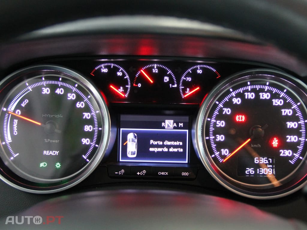 Peugeot 508 2.0 HDi Hybrid4 2-Tronic