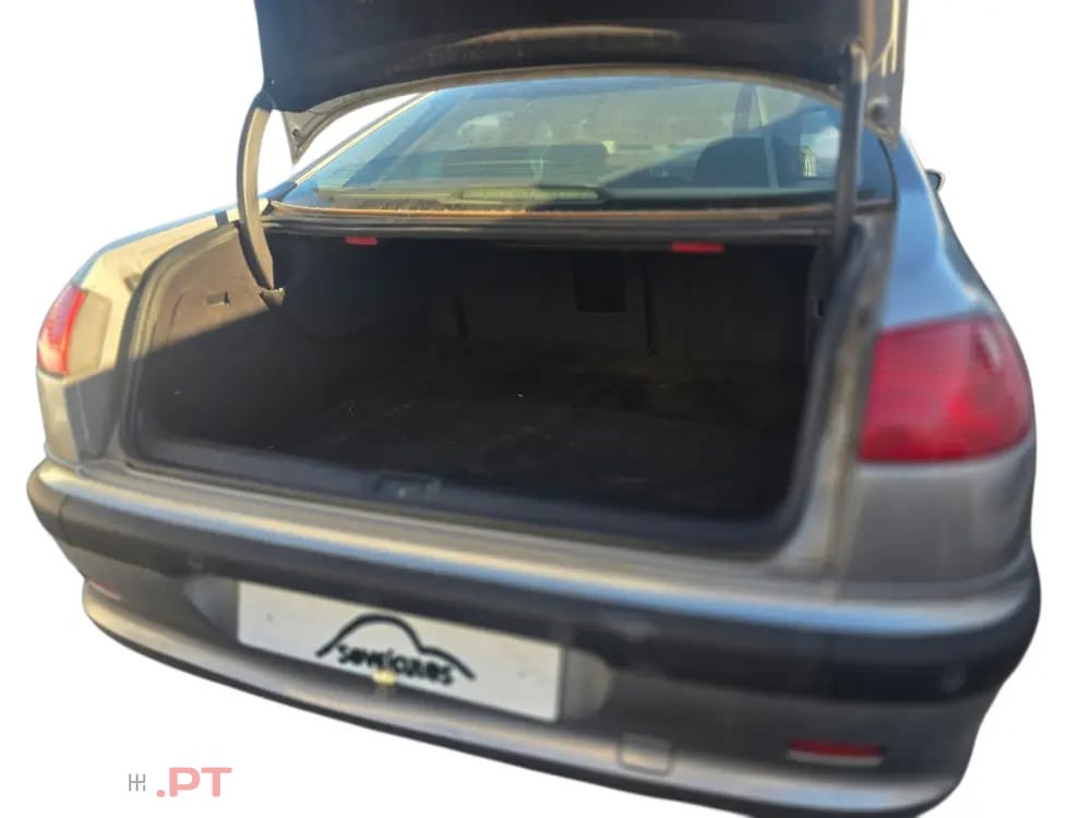 Peugeot 607 2.2 HDi Ebène Automatic