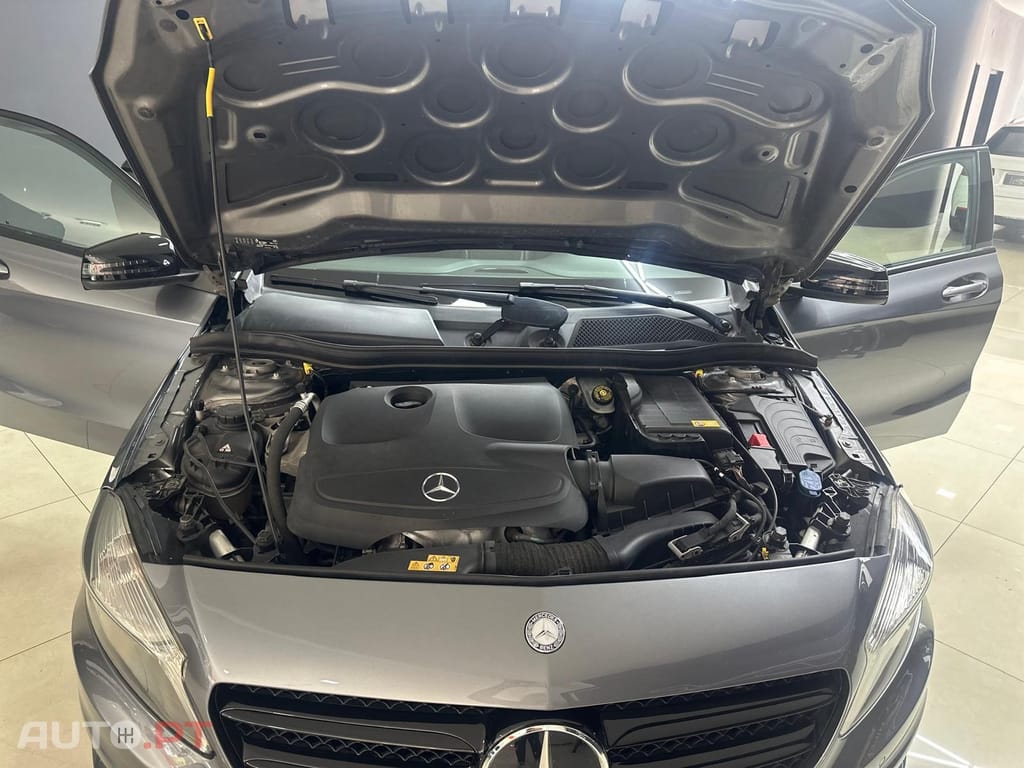Mercedes-Benz A 180 Dynamic Edition