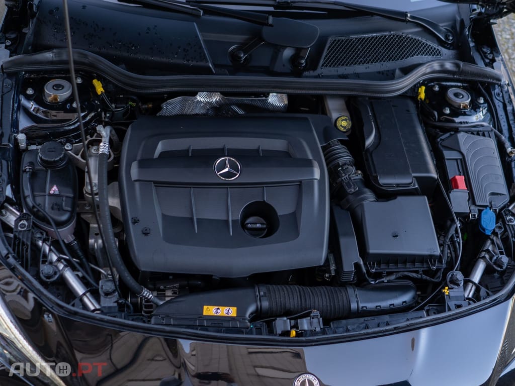 Mercedes-Benz CLA 180 d AMG Line