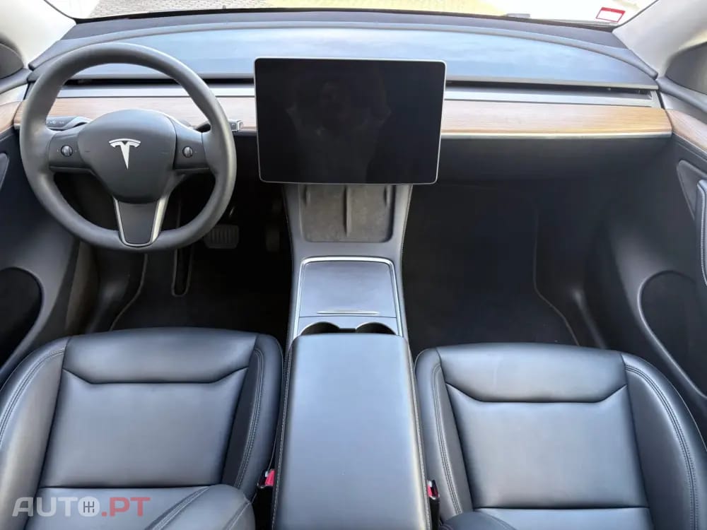 Tesla Model Y Long Range Tração Integral