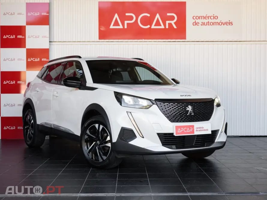 Peugeot 2008 1.2 PureTech Allure EAT8