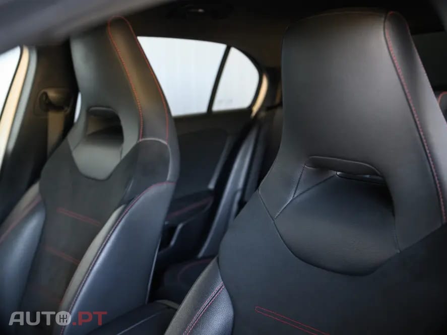 Mercedes-Benz A 200 Standard