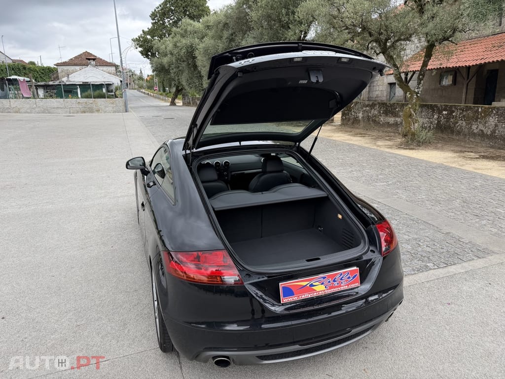 Audi TT 2.0 TFSI quattro S-line S tronic