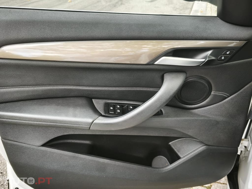 BMW X1 18 d sDrive Auto xLine