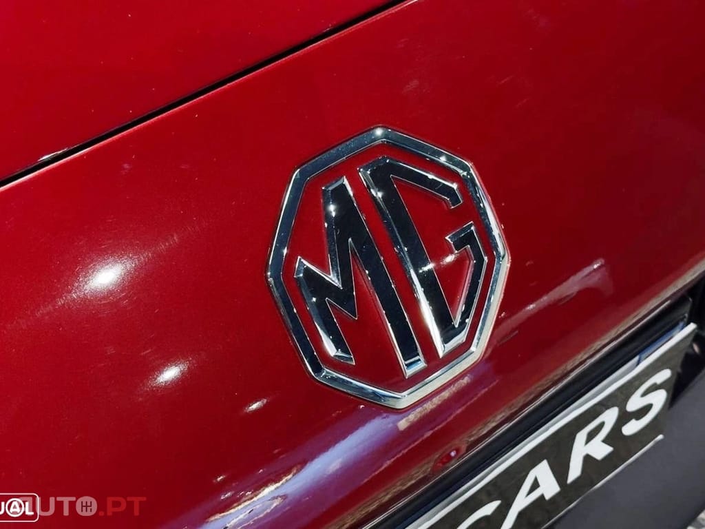 MG MG4 4 Luxury 64 kWh