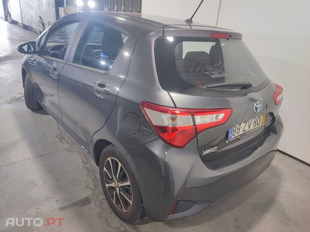 Toyota Yaris 1.5 HSD Comfort