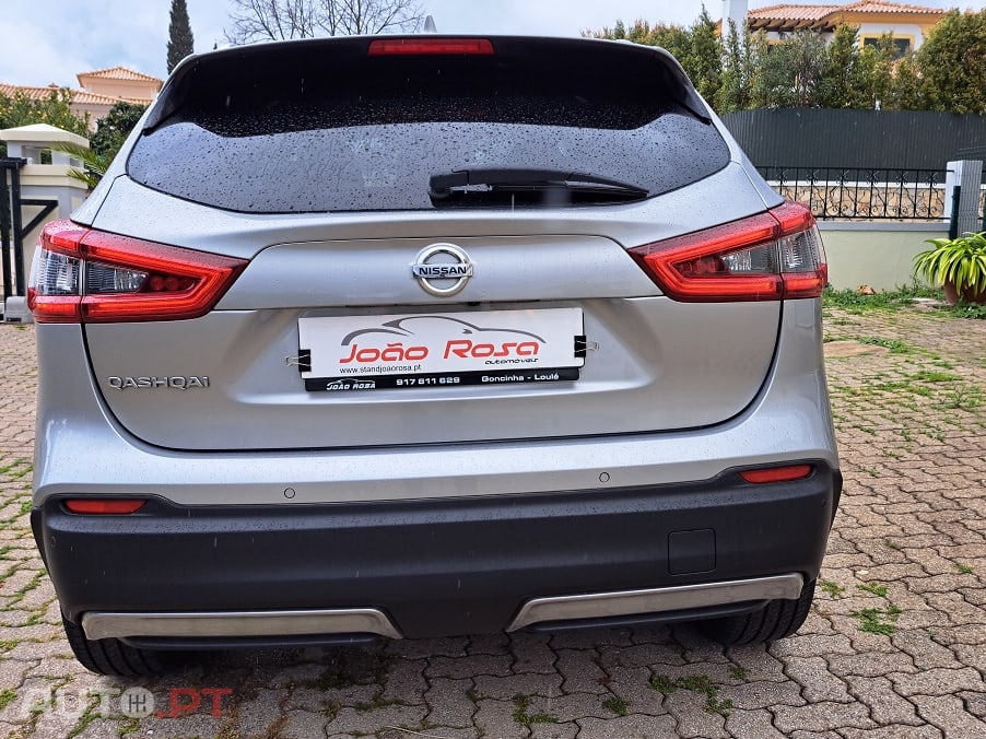 Nissan Qashqai 1.5 dCi N-Connecta J18+Led