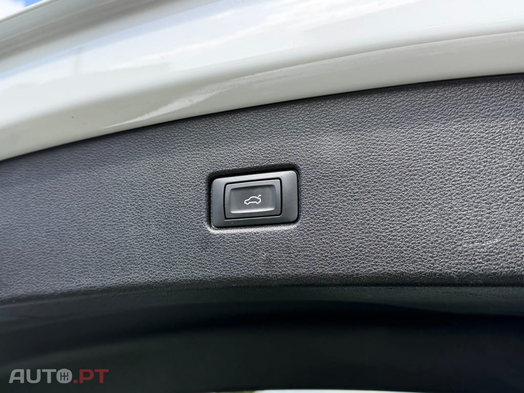 Audi Q5 50 TFSIe quattro Advance S tronic