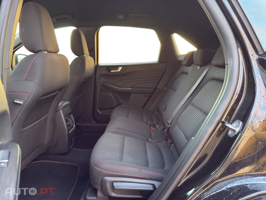 Ford Kuga 1.5 EcoBoost ST-Line