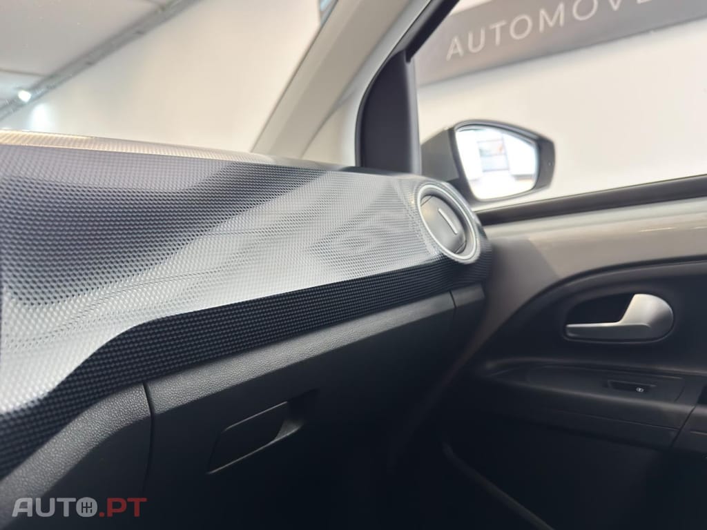 Volkswagen Up! 1.0 Move