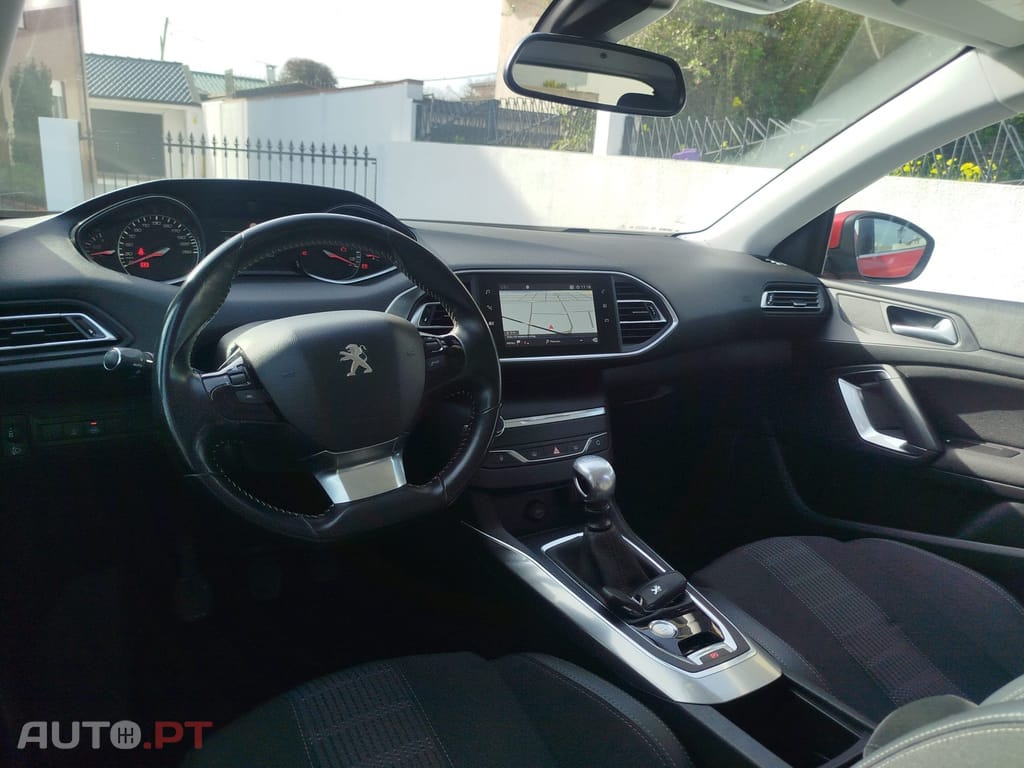 Peugeot 308 1.6 BlueHDi Allure