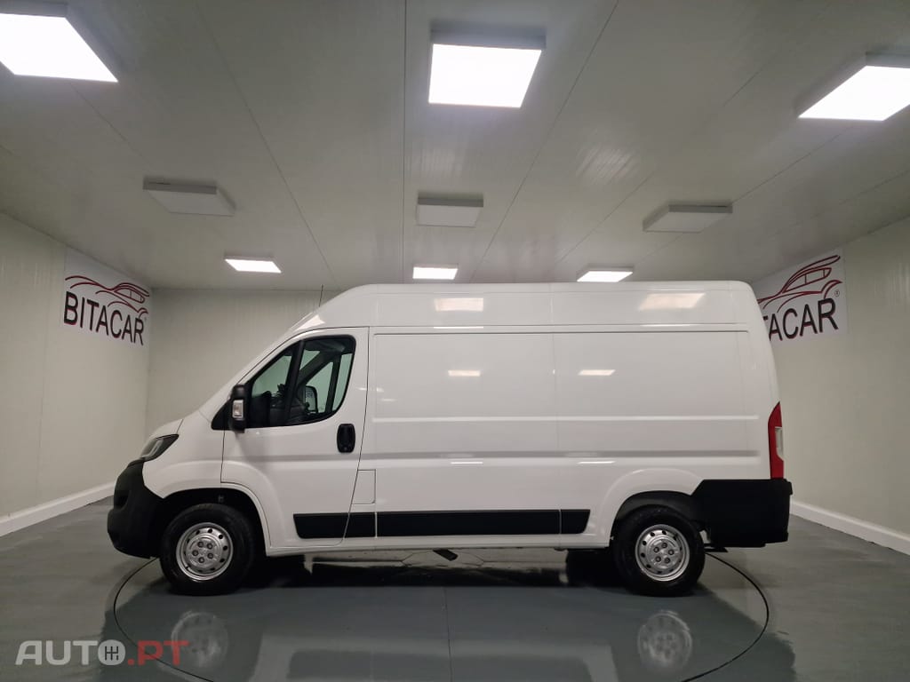Peugeot Boxer 2.2 BlueHDi 435 L4H2 Premium