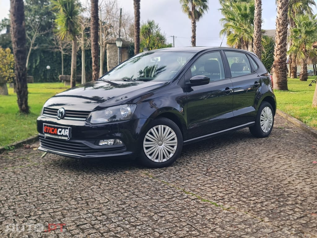 Volkswagen Polo 1.0 Confortline