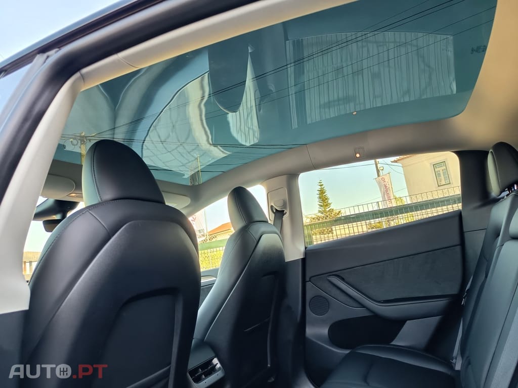 Tesla Model Y Tração Traseira