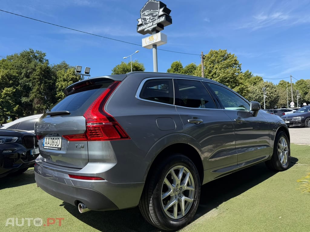 Volvo XC60 2.0 T8 PHEV Momentum Plus AWD