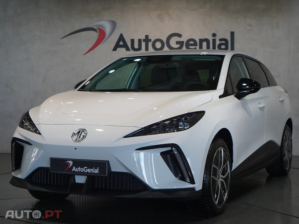 MG MG4 4 MG 64 kWh Luxury