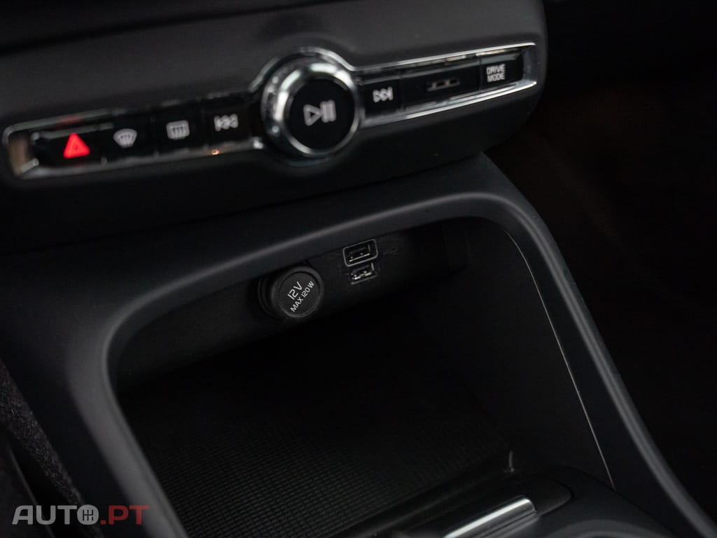 Volvo XC40 1.5 T5 PHEV Inscription Expression