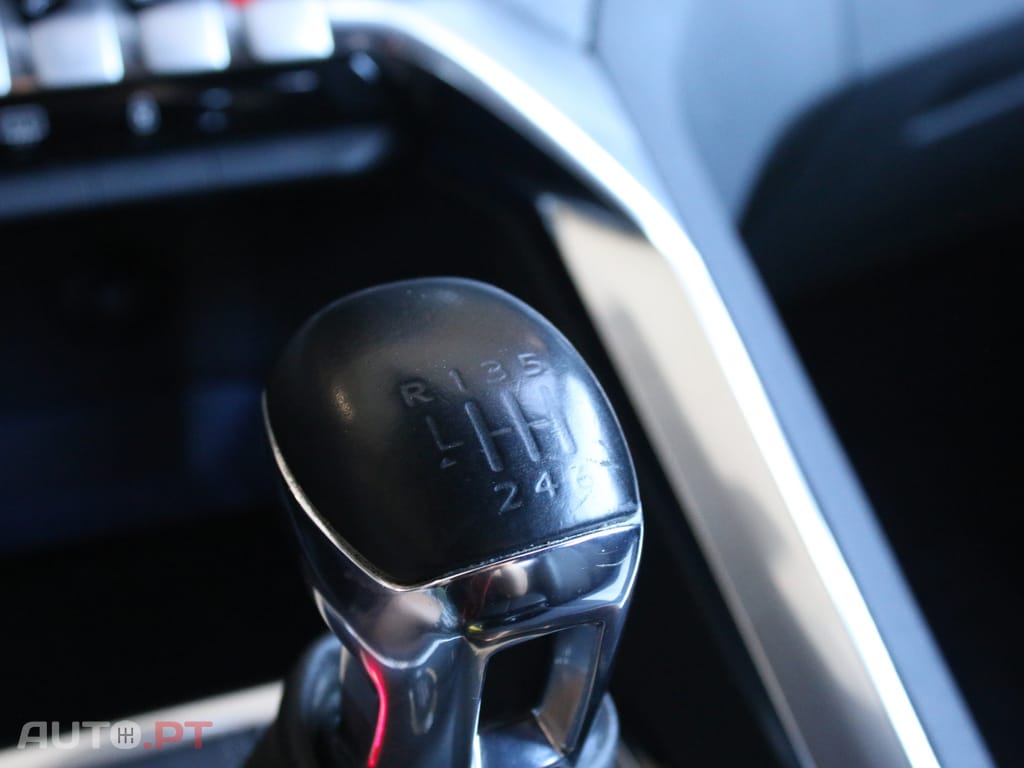 Peugeot 5008 1.2 PureTech Allure