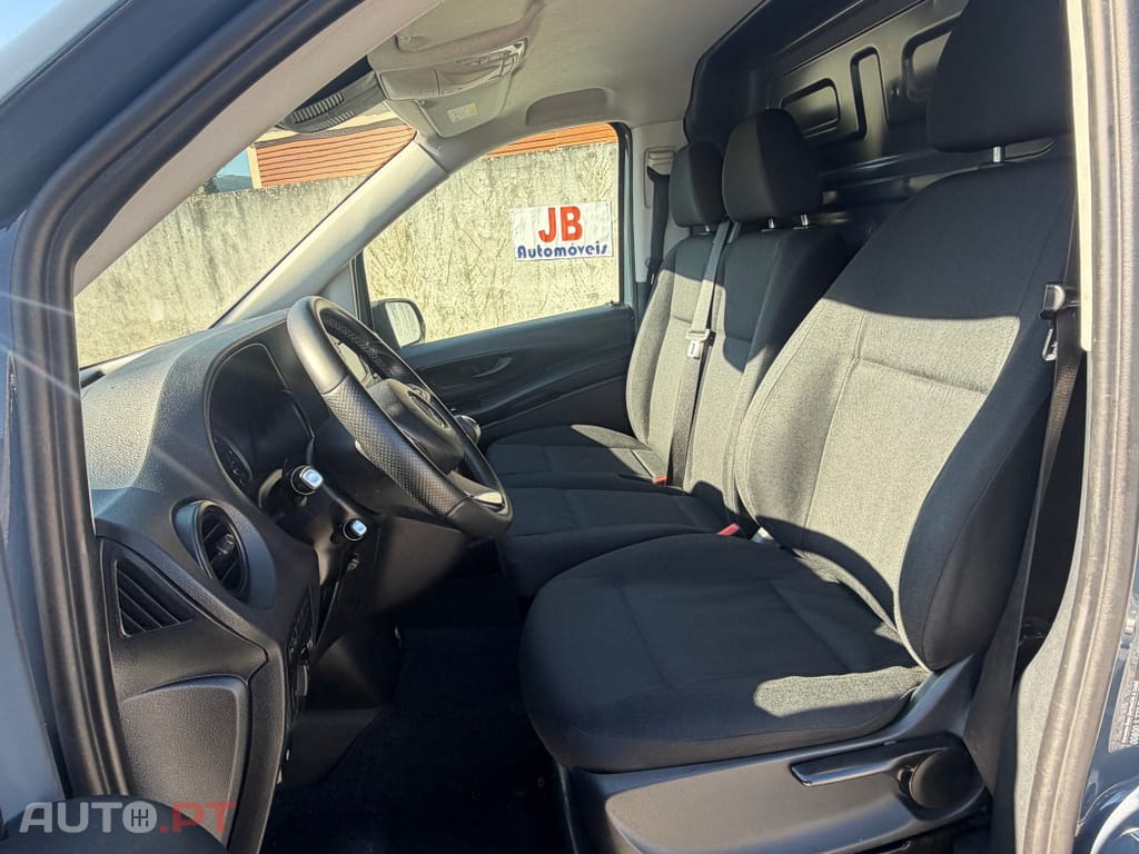 Mercedes-Benz Vito 114 CDi/32