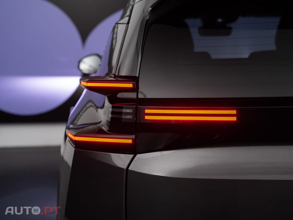 Citroen C5 Aircross 1.2 Hybrid Max e-DSC6