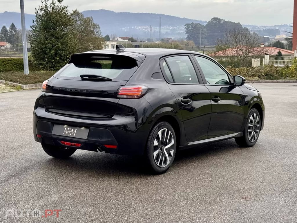 Peugeot 208 1.2 PureTech Active Pack