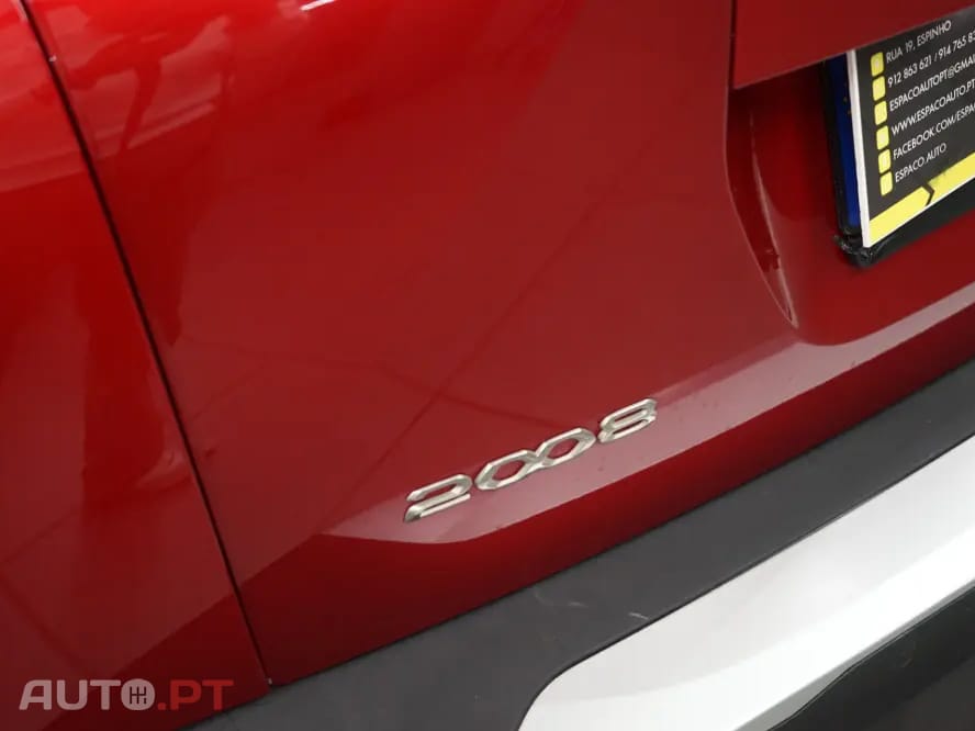 Peugeot 2008 1.2 PureTech Allure Pack