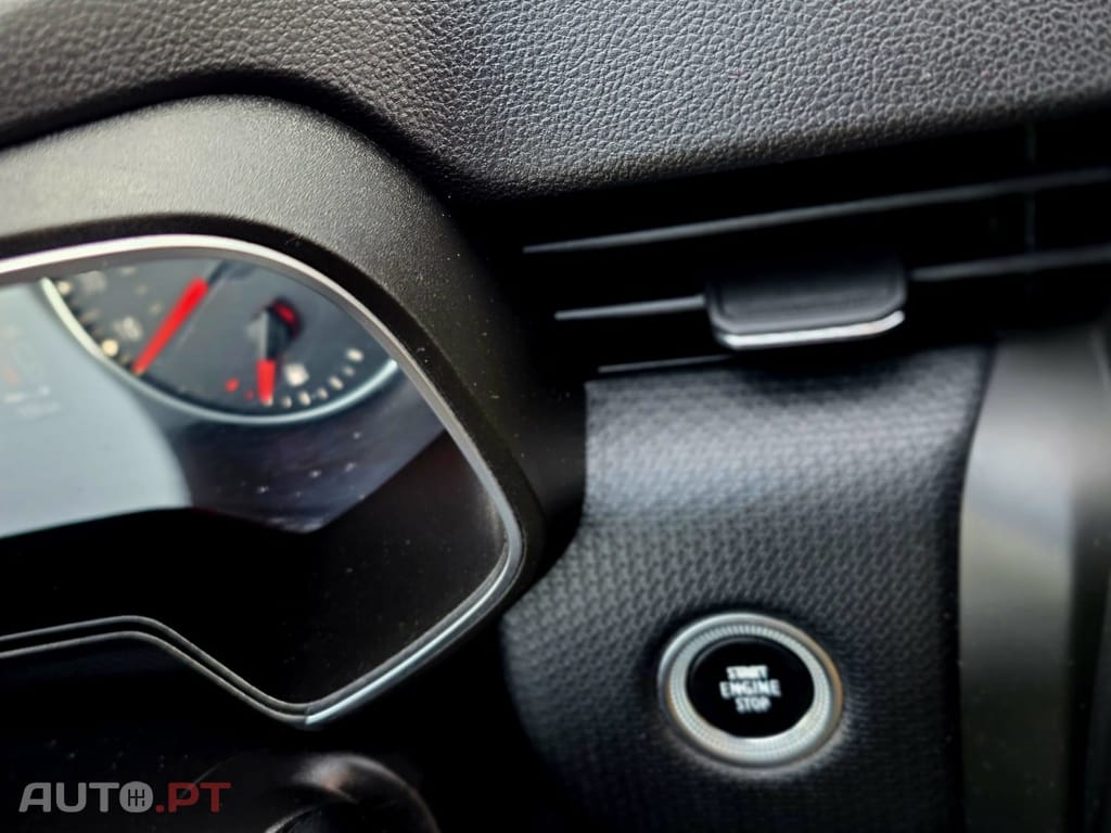 Renault Clio SCe 75 EXPERIENCE