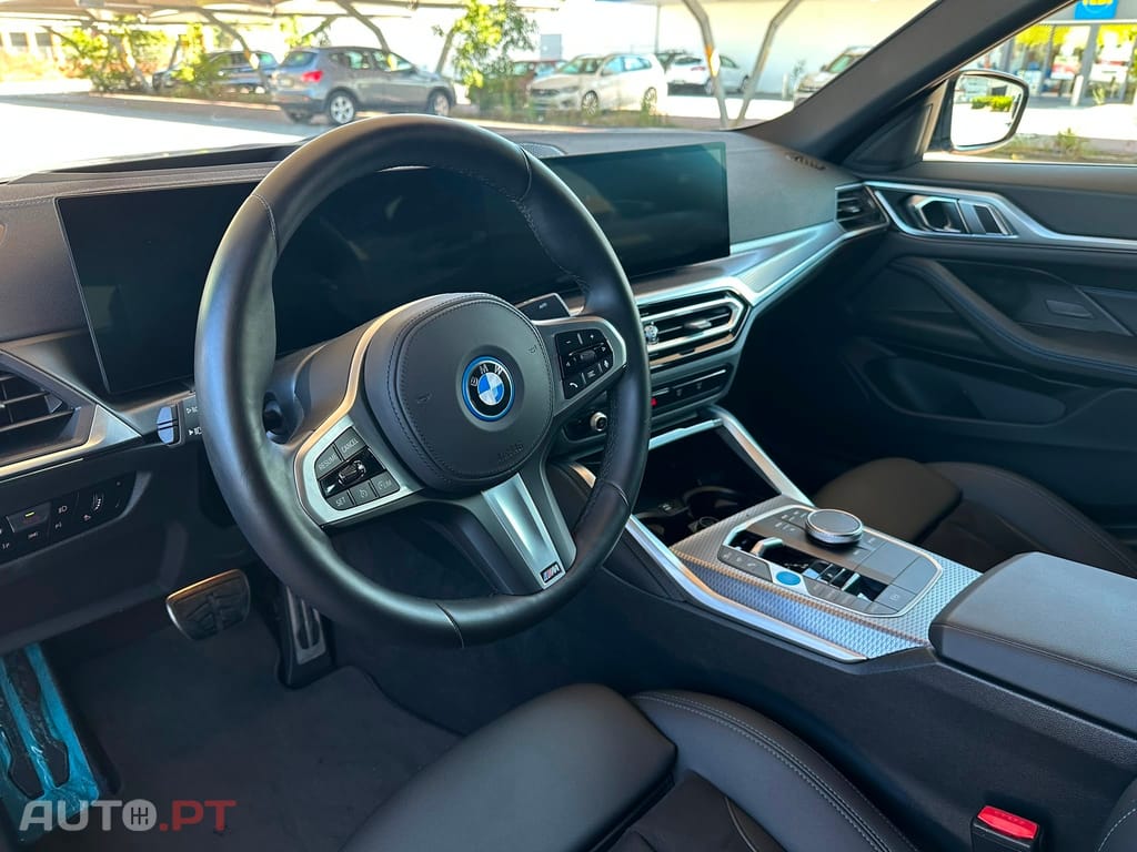 BMW i4 eDrive35 Pack Desportivo M