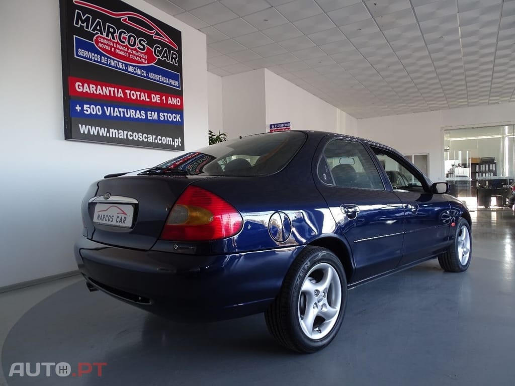 Ford Mondeo 1.8 TD Ghia