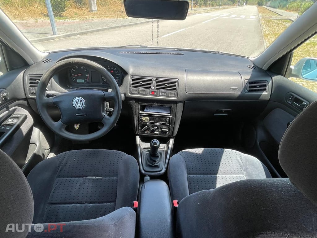 Volkswagen Golf 4