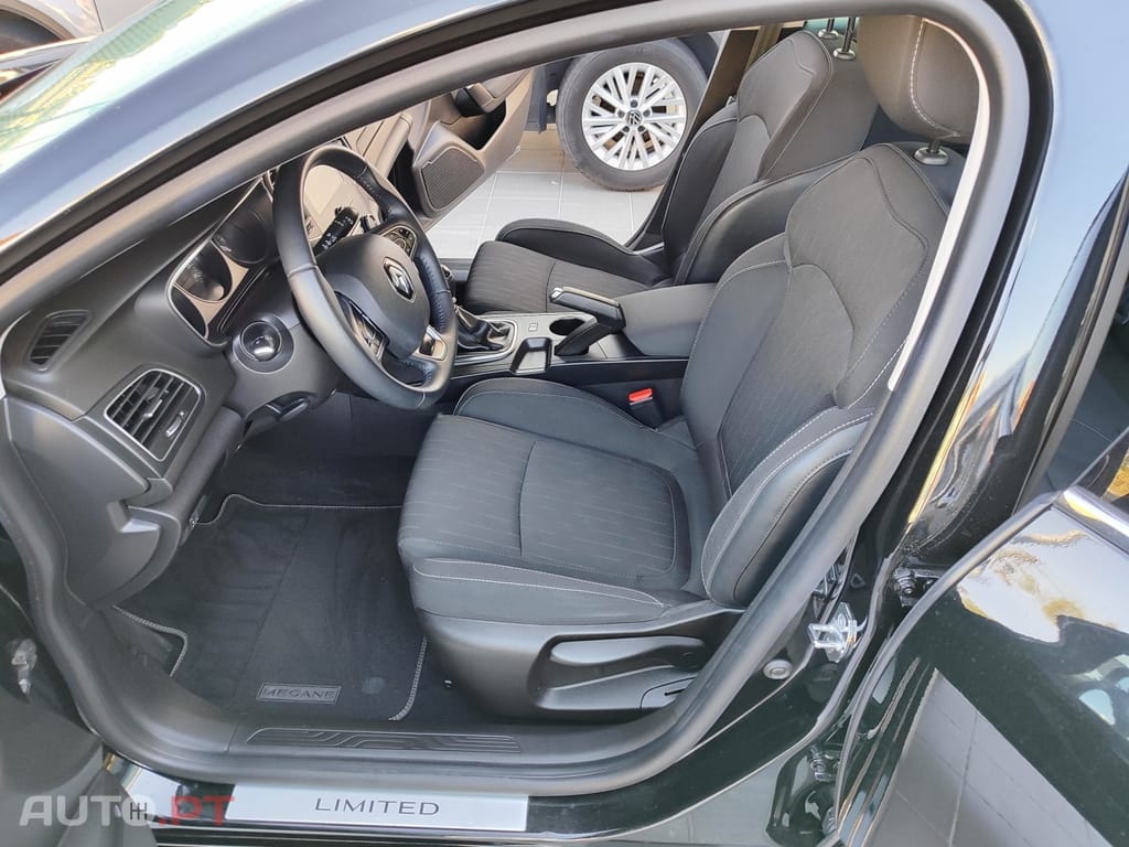Renault Mégane 1.3 TCe Limited J17