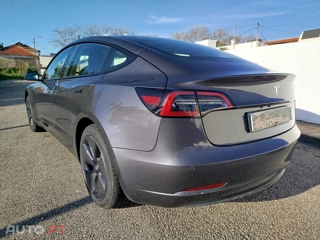 Tesla Model 3 Tração Traseira Premium