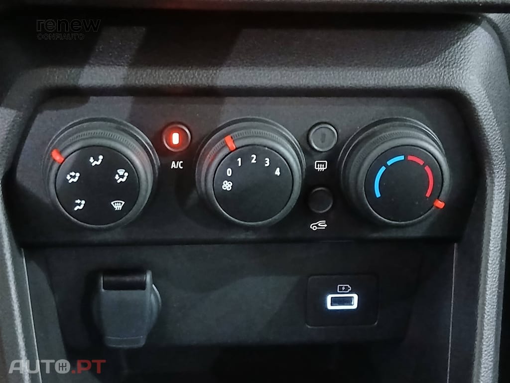 Dacia Jogger 1.0 ECO-G Expression 7L Bi-Fuel — fotografia 22