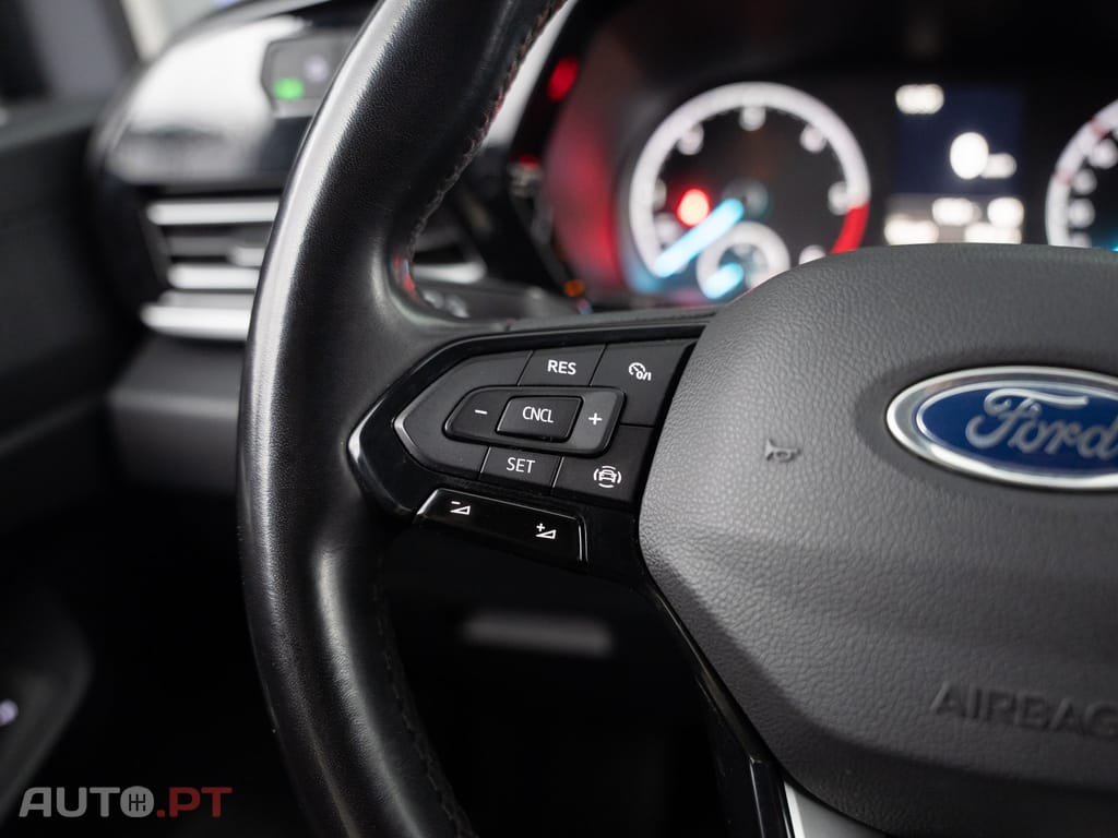 Ford Tourneo Grand 2.0 TDCi Active